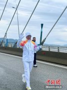 火炬手侯琨：在米兰传递北京冬奥精神